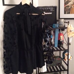 SHEIN Black Floral Blouse